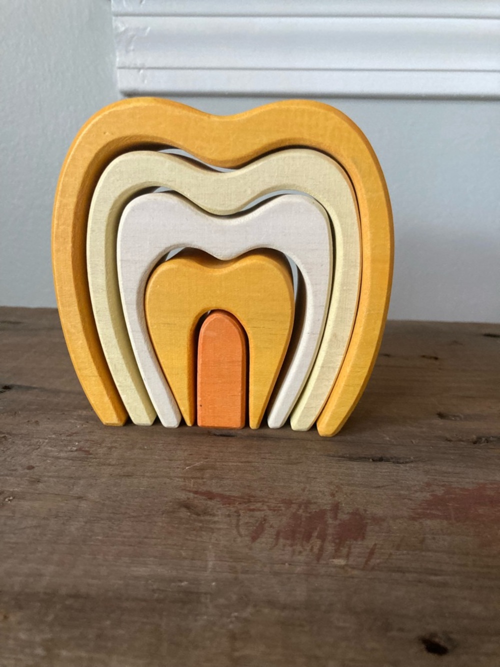 Wooden Nesting Heart Stack in Yellow & Cream